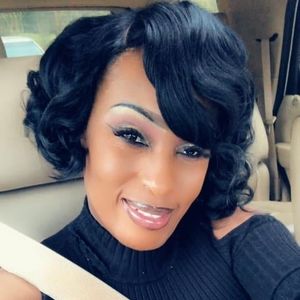 Meet your Posher, Faye